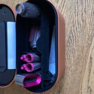 Dyson Hair Tool in Pink and Gray